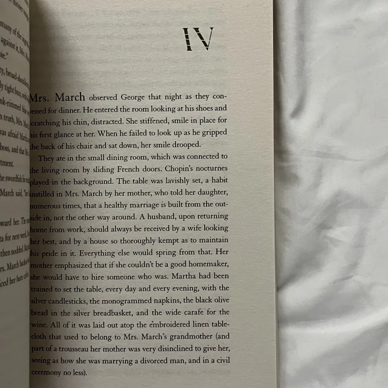 Mrs March - Virginia Feito 790098