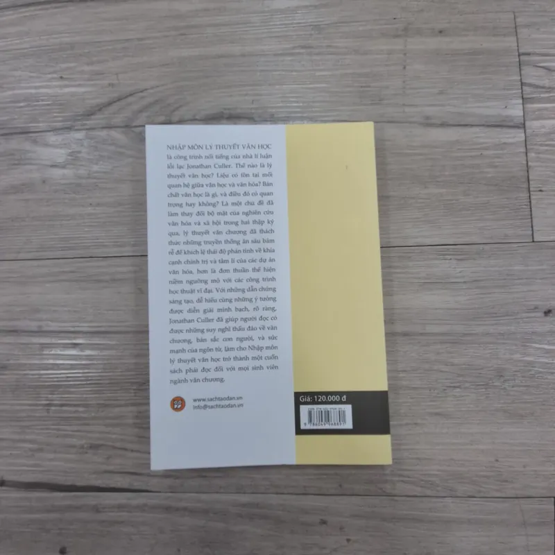 Sach "Nhập môn lý thuyết văn học" 709707