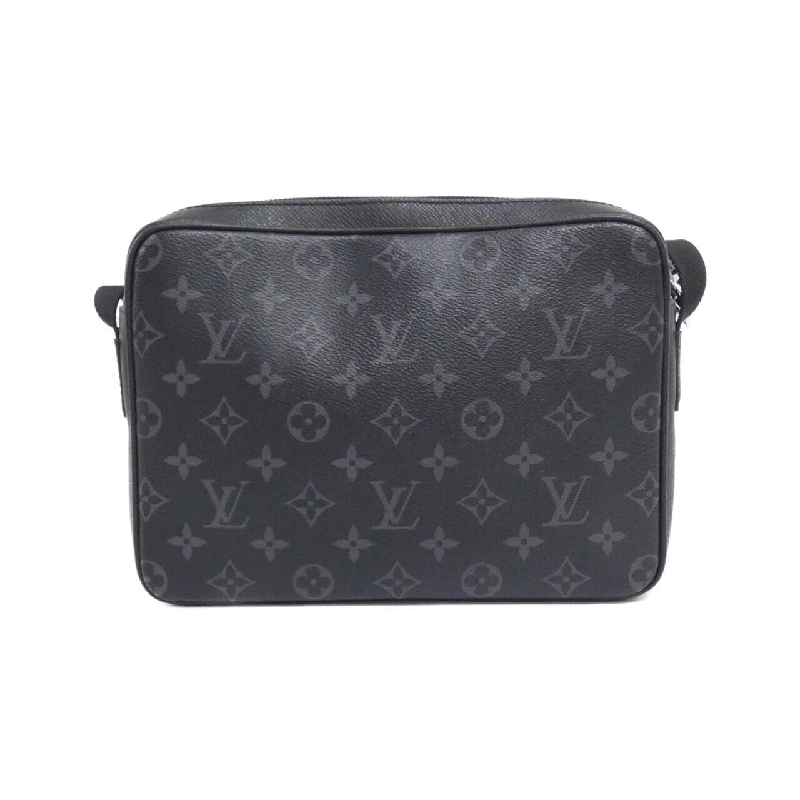 Túi đeo chéo ngoài trời Louis Vuitton Taiga Lama PM M30233 611787