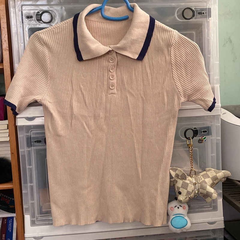 Áo thun nữ sz M, đã qua sử dụng 473859