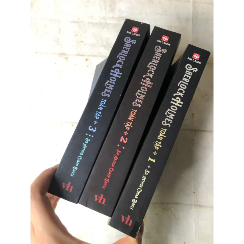 Sherlock Holmes toàn tập (3 cuốn) - Arthur Conan Doyle 975460
