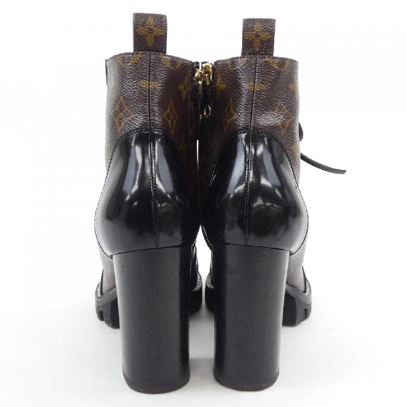 Giày bốt dòng Star Trail của Louis Vuitton 658387