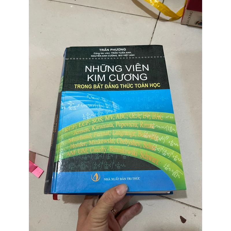 Những viên kim cương 381182