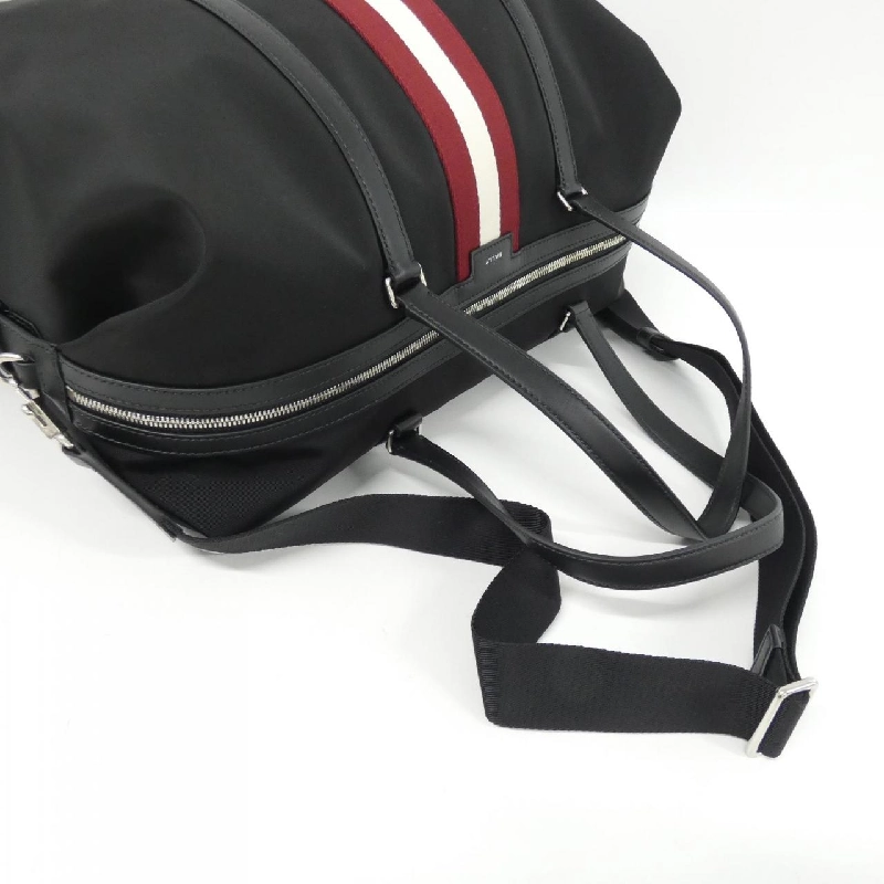 【Sản phẩm mới】Túi duffle CODE của Bally 614083