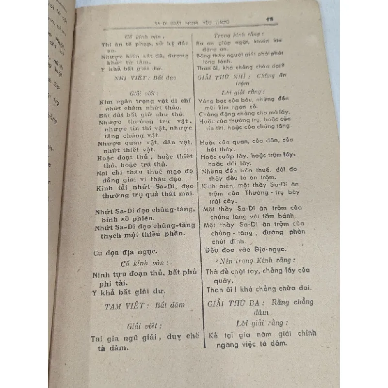 Tì ni sa di oai nghi kỉnh sách 599349