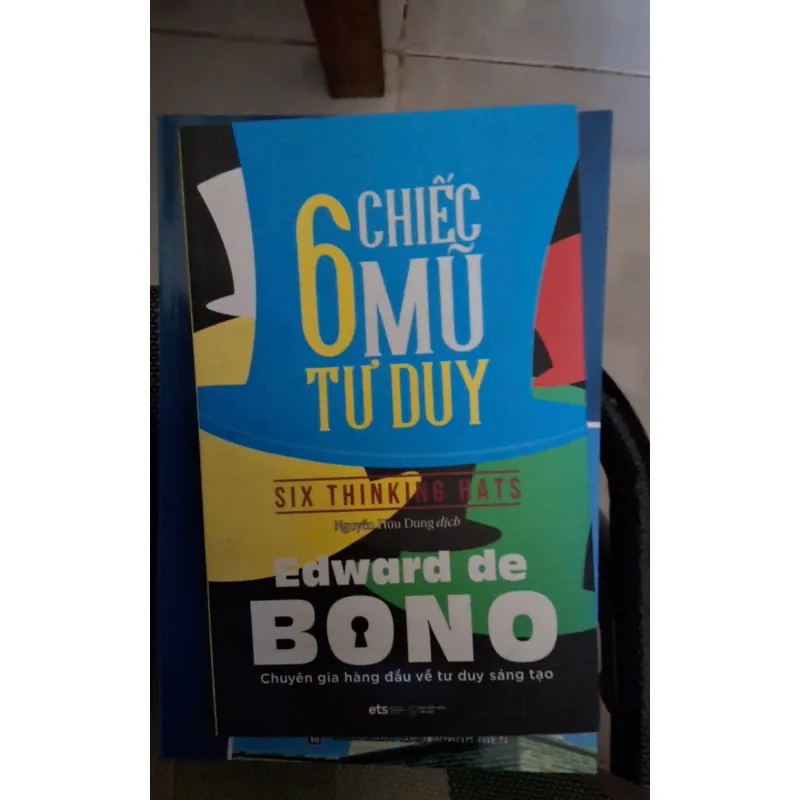 6 chiếc mũ tư duy 711882