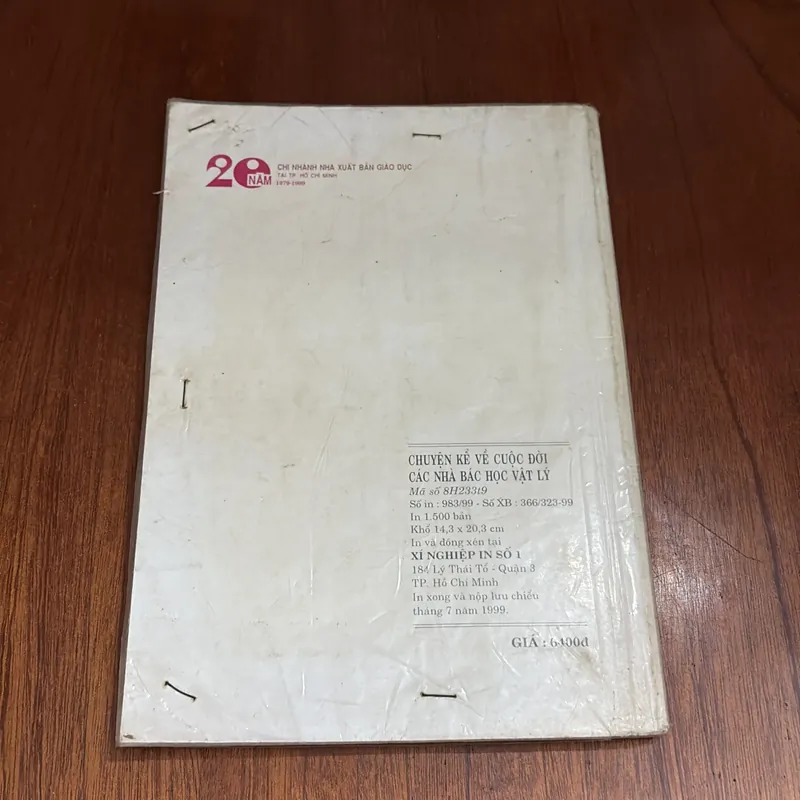 II Tựa sách: Chuyện Kể Về Cuộc Đời Các Nhà Bác Học Vật Lý - Nguyễn Mạnh Suý - 1999 595710