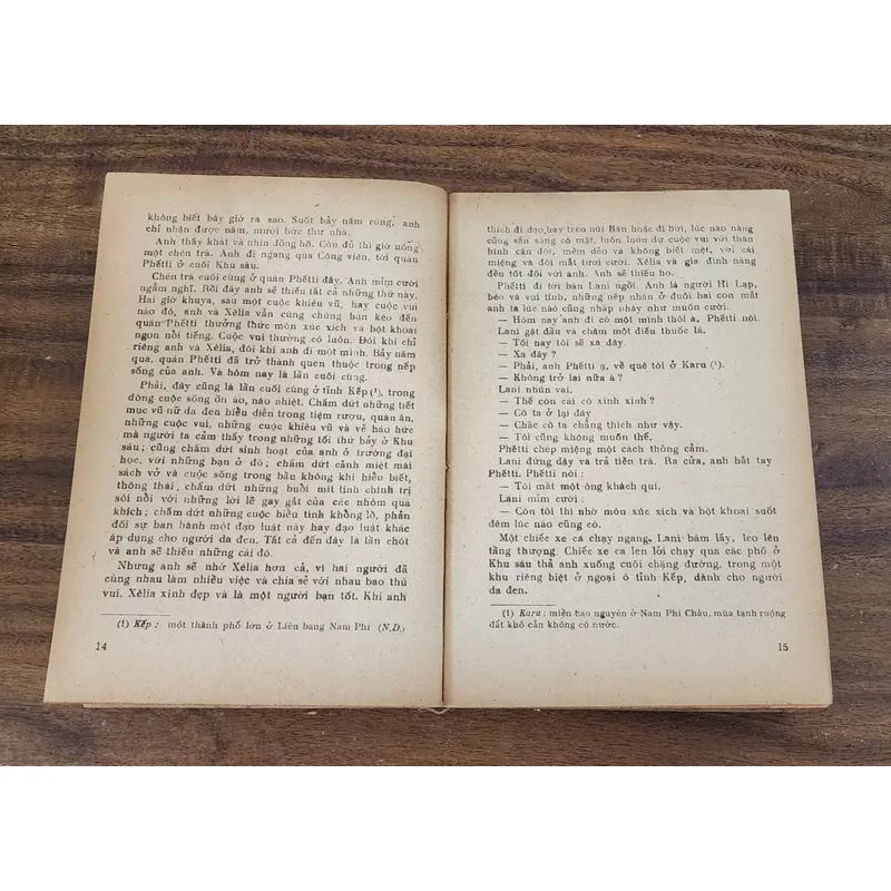 Tác phẩm văn học Nam Phi: CON ĐƯỜNG SẤM SÉT - Peter Abrahams 732907