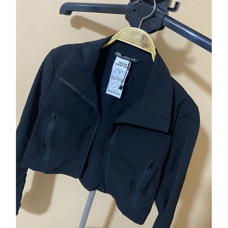 Áo khoác zara xịn sz S việt 783147