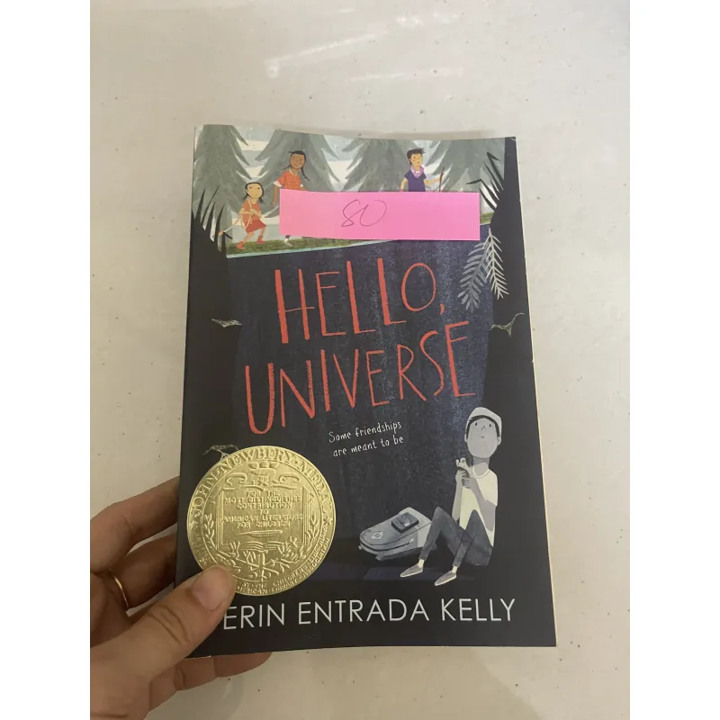 HELLO UNIVERsE 994706