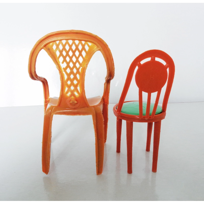 Lô 02 chiếc ghế nhựa trong bộ chơi đồ hàng xưa phiên bản tuổi thơ 9x 454796