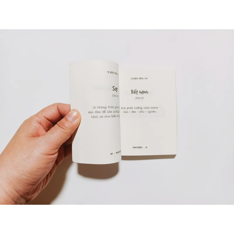 Từ Điển Tiếng “Em” 760703