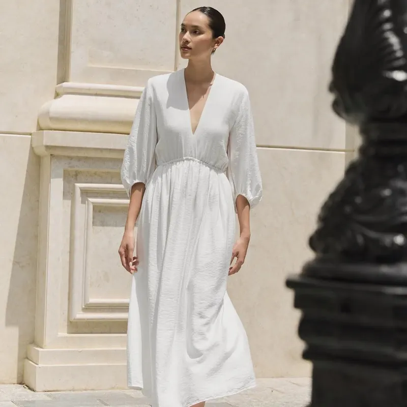 Váy Estte màu trắng sz M dễ thương 564557