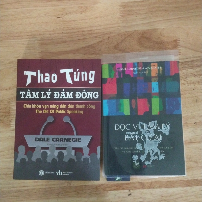 Bộ 2 cuốn: Đọc vị tâm lý bất cứ ai + Thao túng tâm lý đám đông cũ - Dale Carnegie cũ 544013