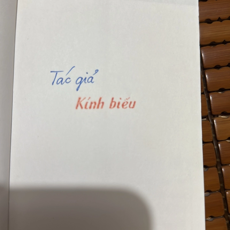 Một con người tập truyện ký - Hữu Ước 479514