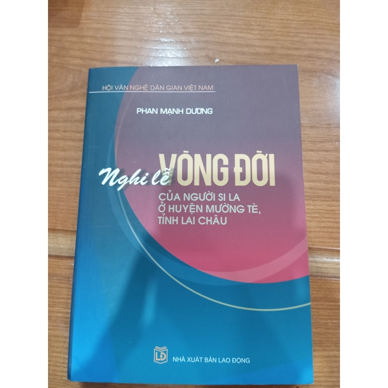NGHI LỄ VÒNG ĐỜI CỦA NGƯỜI SI LA Ở HUYỆN MƯỜNG TÈ, TỈNH LAI CHÂU 455500