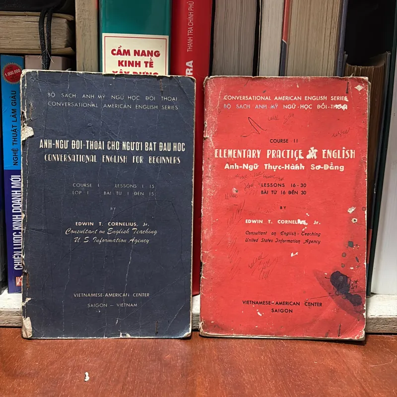 II Sách Xưa: Bộ Sách Anh Mỹ Ngữ Học Đối Thoại (2 Tập) - EDWIN T. CORNELIUS  790707