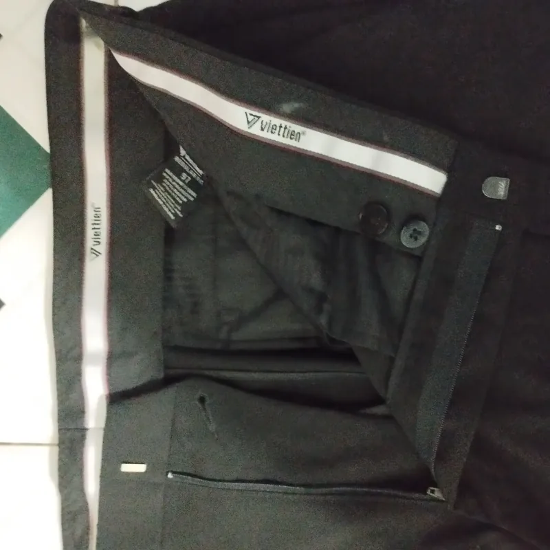 2 Quần Vietten size 34 còn mới 99.9% 746067