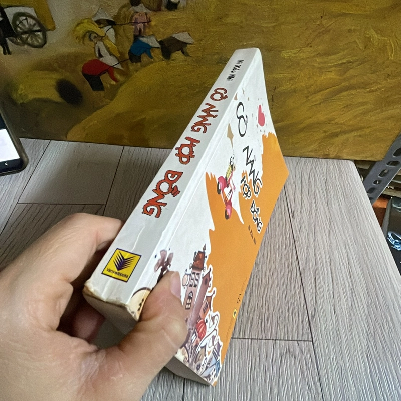 Cô nàng hợp đồng  327924