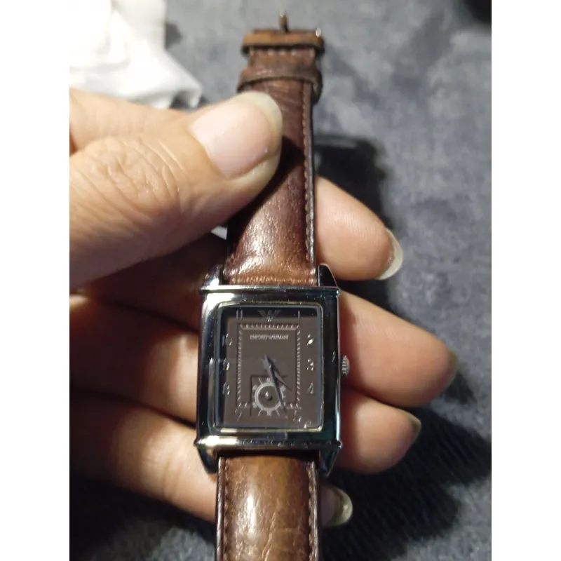 Đồng hồ nam EMPORO ARMANI chính hãng thụy sĩ 754949