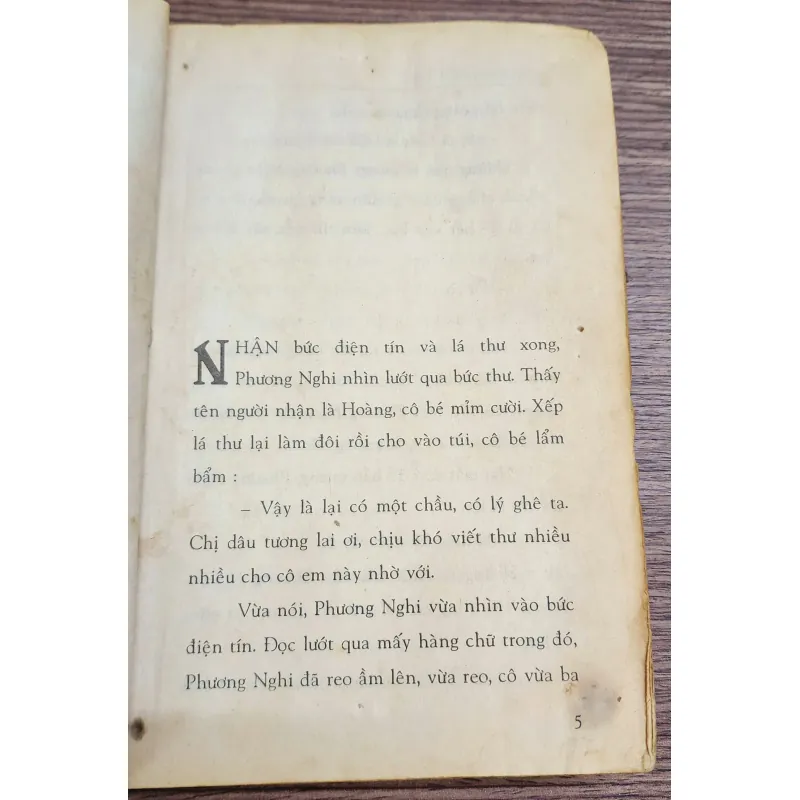 Tiểu thuyết lãng mạn Việt Nam: CHUYỆN ĐÔI TA (Hoàng Kim) 782391