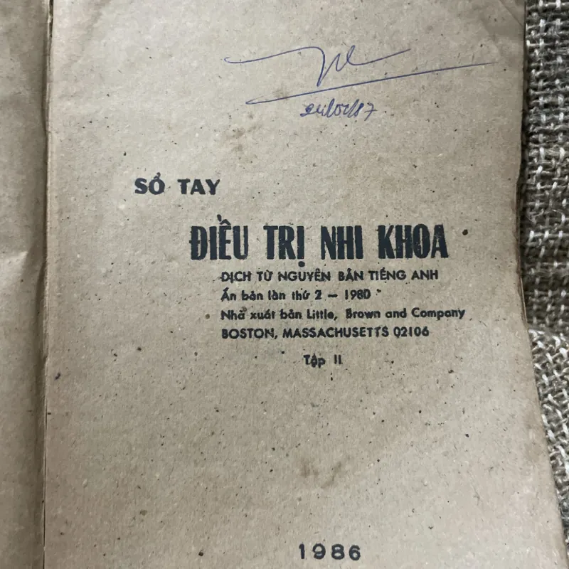 Sổ tay điều trị nhi khoa tập 2 - JOHN W. GRAEF, MD. & THOMAS E. CONE. Jr.. M.D. 1010009