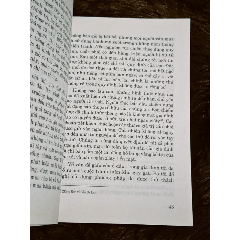 Nghệ sĩ dương cầm (chữ ký dịch giả) 698298