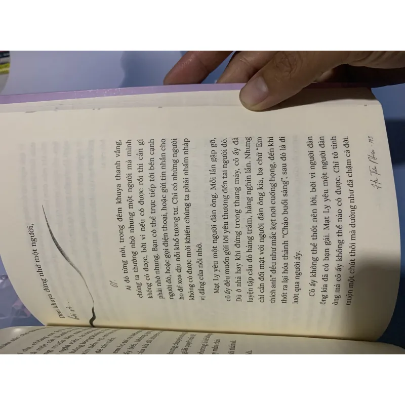 Tôi đang đợi gió cũng là đang đợi bạn - Hà Tiểu Nhiêm 970161