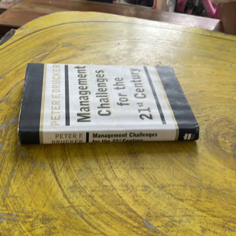 MANAGEMENT CHALLENGES FOR THE 21st CENTURY- PETER F. DRUCKER 937480