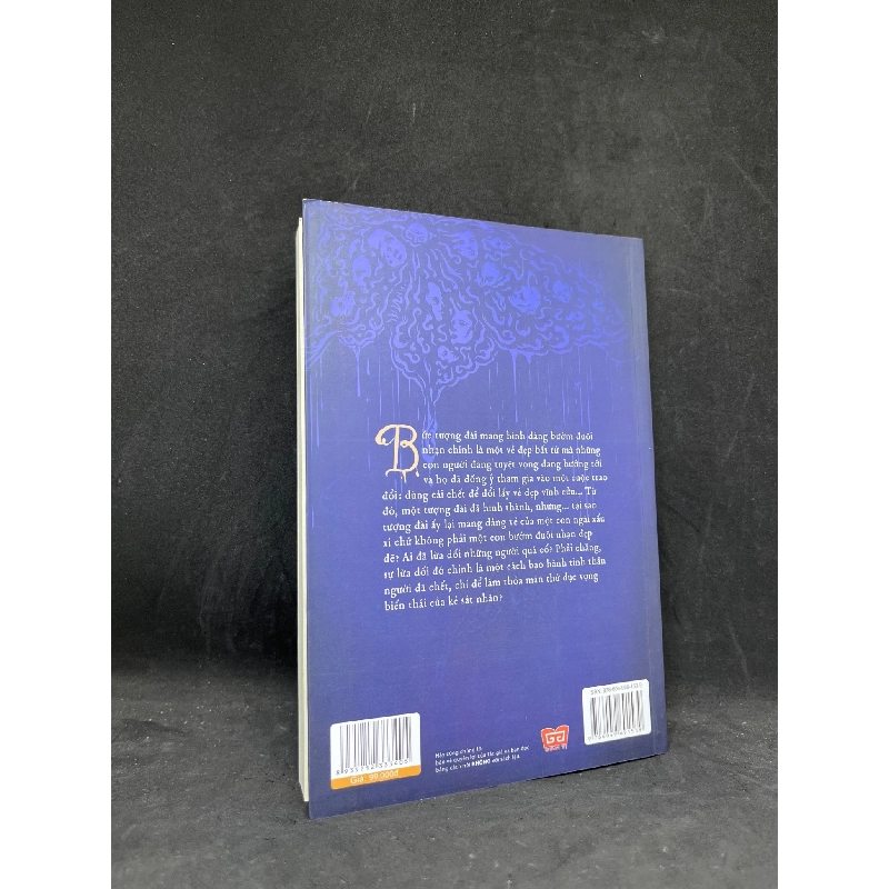 Bướm Đuôi Nhạn - Mitsutaka Yuuki new 90% HCM.ASB0806 911513