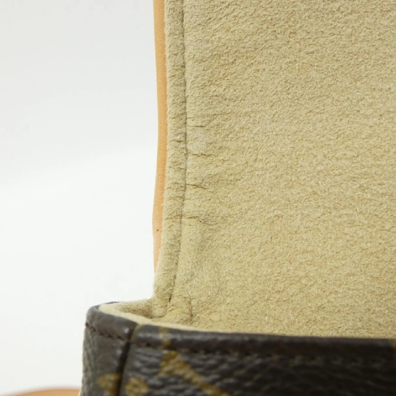 Túi xách Louis Vuitton Monogram Pochette Cancun M60018 618154