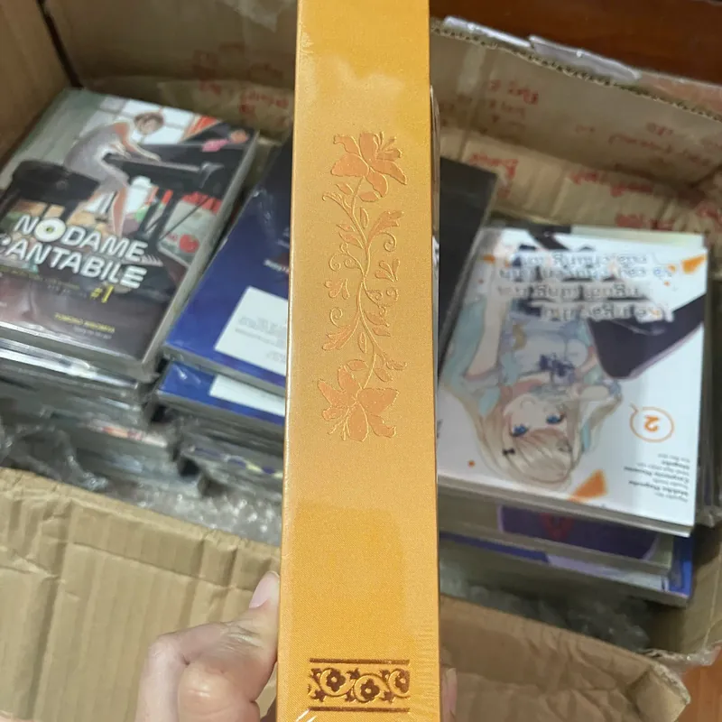 Những người phụ nữ bé nhỏ S200 572120