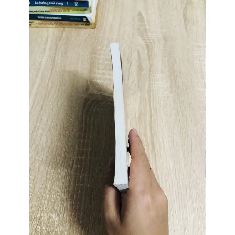 TỎI VỚI SỨC KHỎE CON NGƯỜI - 400 BÀI THUỐC TRỊ BỆNH  1017594