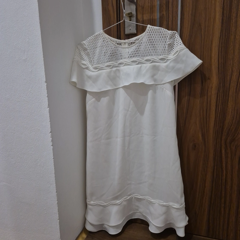 Váy trắng ren phối bèo IVY moda – thanh lịch, nữ tính, chuẩn công chúa hiện đại 522754