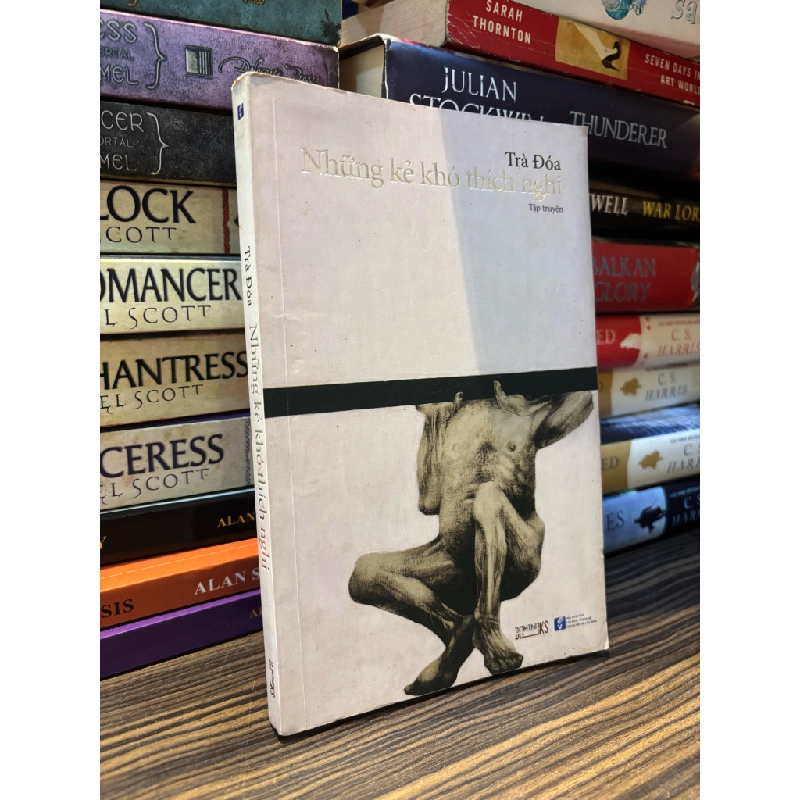 Những kẻ khó thích nghi - Trà Đóa 334459