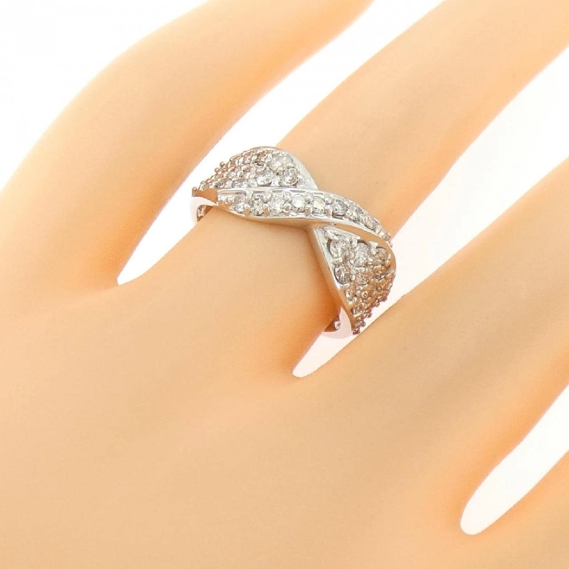 Nhẫn kim cương PT900 1.00CT 667545