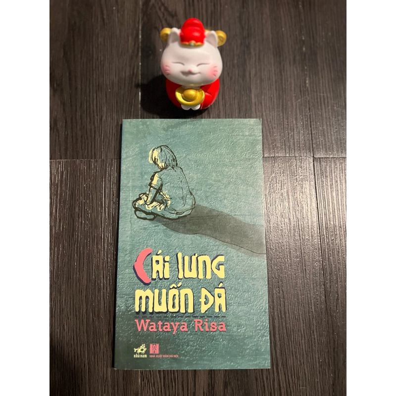 Cái lưng muốn đá - Wataya Risa 279322