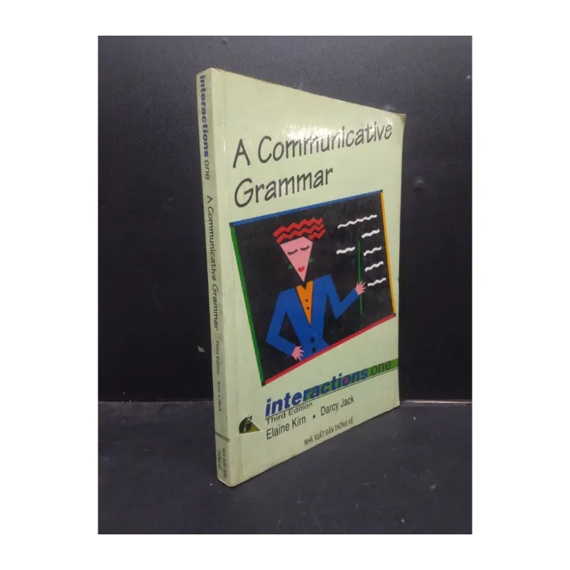 A communicative grammar - Interactions one 2001 978487