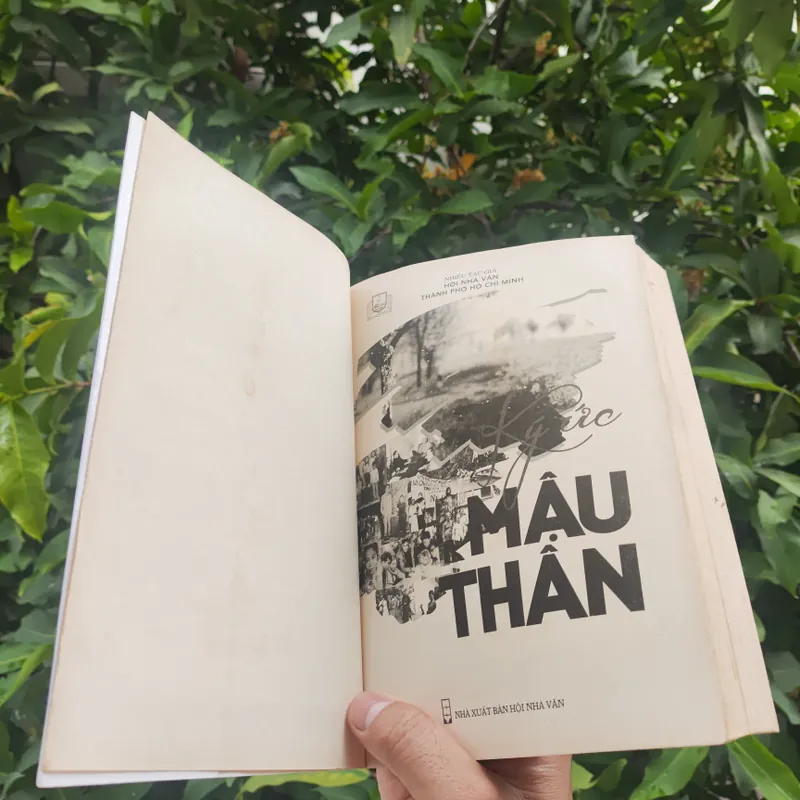 Ký Ức Mậu Thân - Hội Nhà Văn  558906