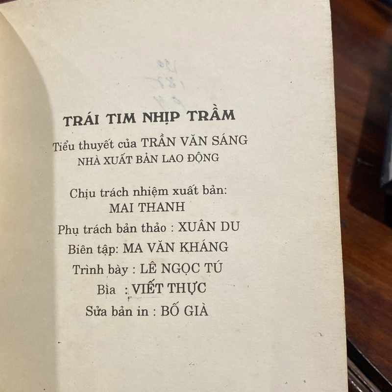 TRÁI TIM NHỊP TRẦM, TIỂU THUYẾT CỦA TRẦN VĂN SÁNG (XB 1996) 477936