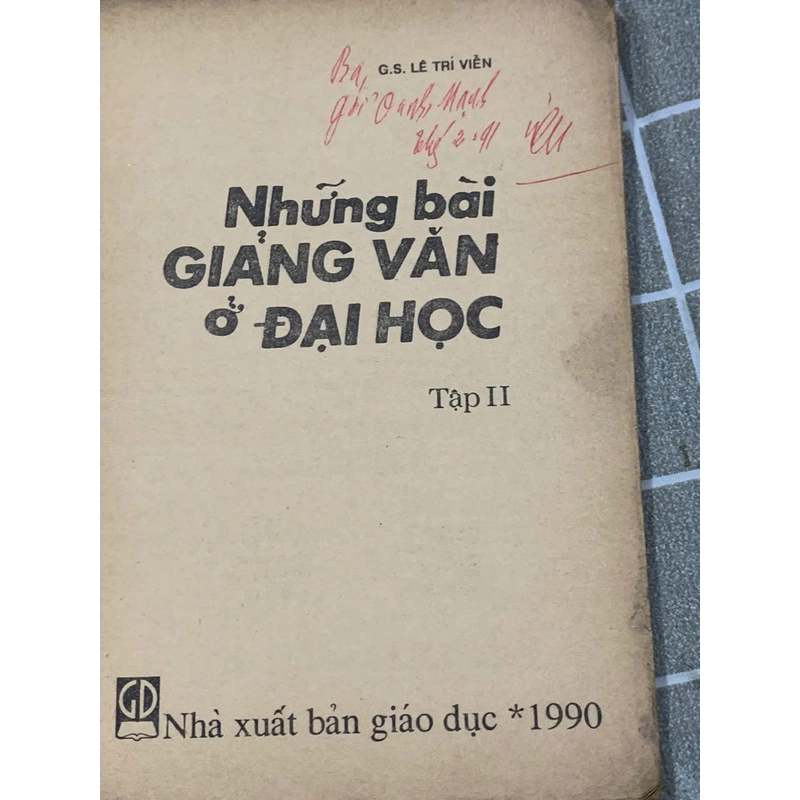 Những bài giảng văn ở đại học - 1990 545792