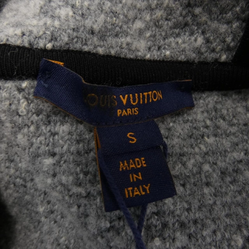 Louis Vuitton FOKC06R94 Áo gile 635227