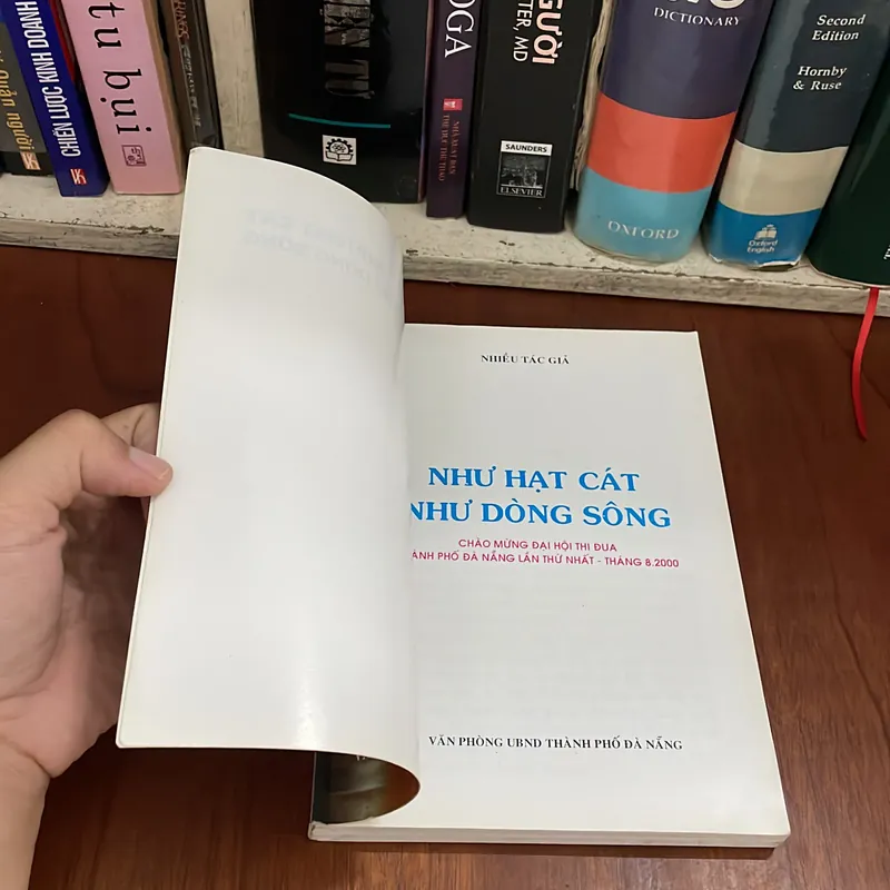 II Tựa sách: Như Hạt Cát Như Dòng Sông - Nhiều Tác Giả - 2000 562828