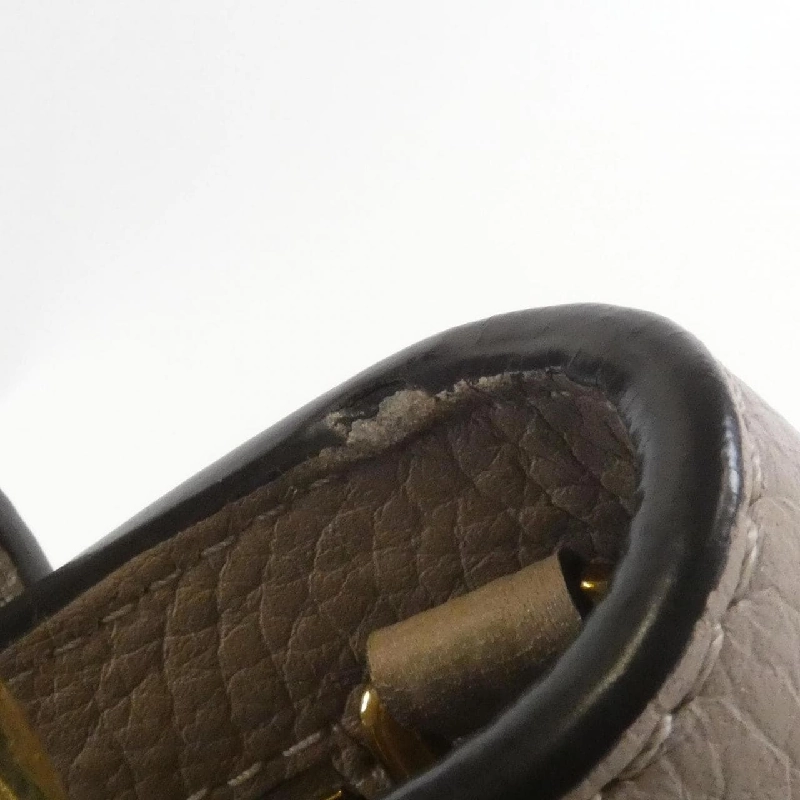 Túi Louis Vuitton Capucines BB M94634 617238