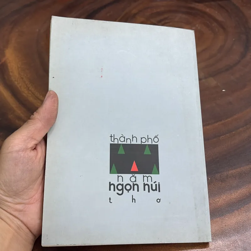 II Thơ: Thành Phố Năm Ngọn Núi - Nhiều Tác Giả - 2003 999182