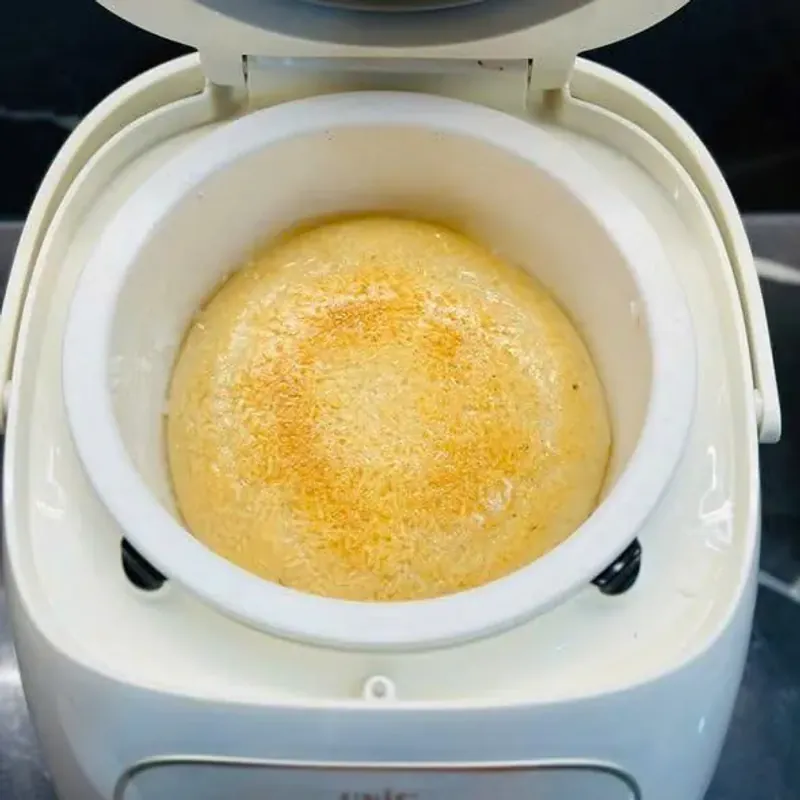 UNIE URC815 – Nồi cơm điện lòng gốm chính hãng, bền bỉ 723271