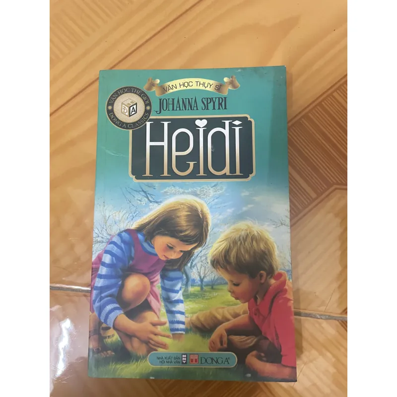 Tiểu thuyết "Heidi" 798848