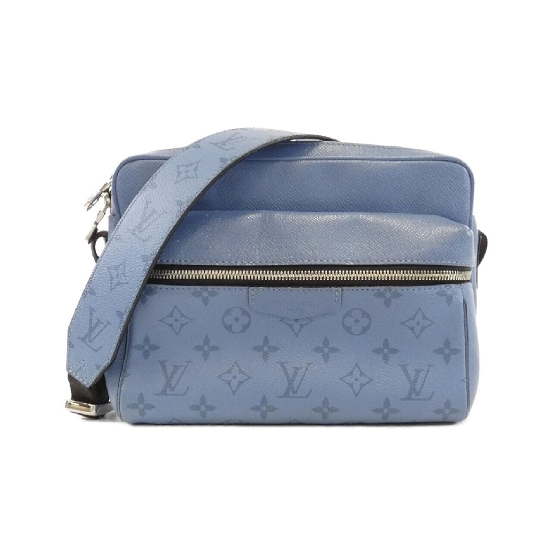 Túi đeo chéo ngoài trời Louis Vuitton Taiga Lama M30749 - Hàng hiệu Chính hãng 768871