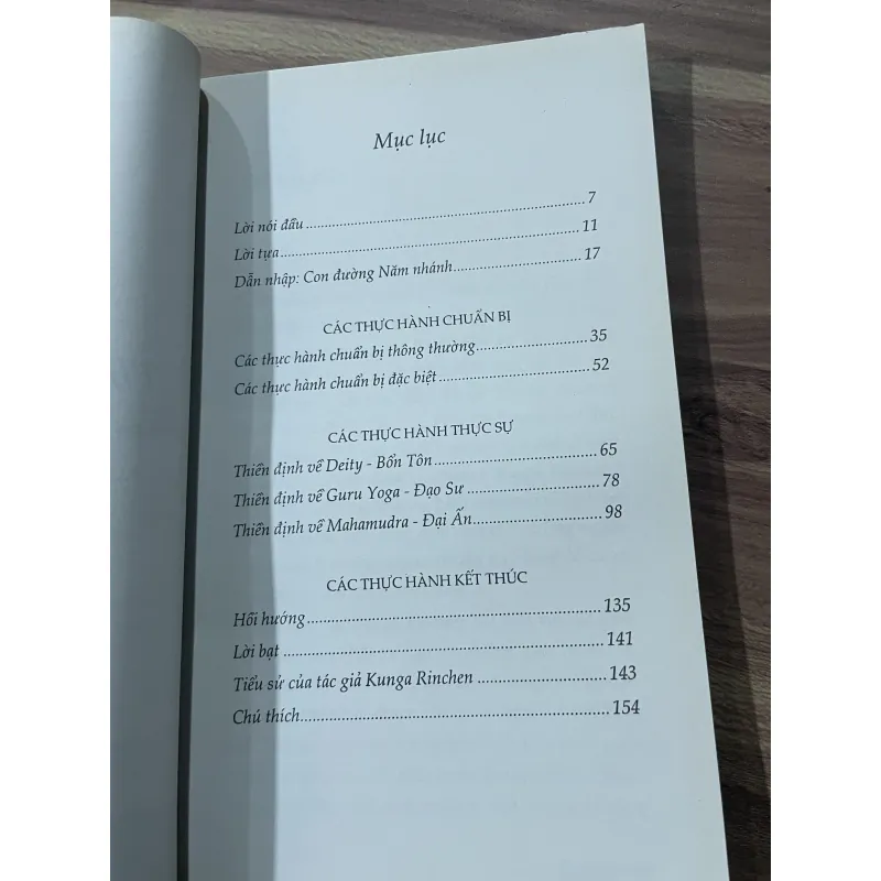 Khenpo Konchog Gyaltsen; Vòng hoa Thực hành Đại Ấn 747997