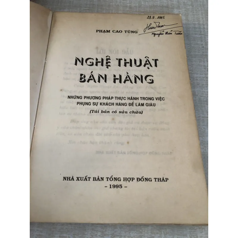 Nghệ thuật bán hàng  995086